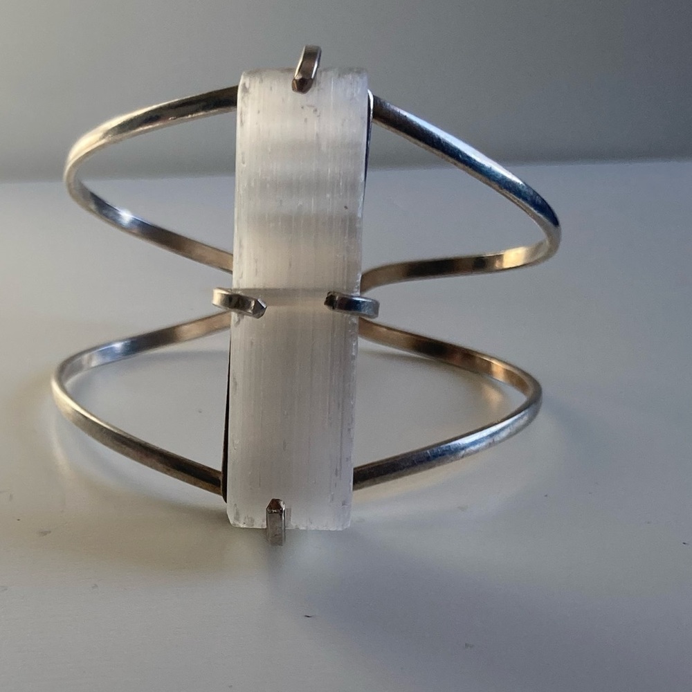 Silver and White Modern Bracelet
